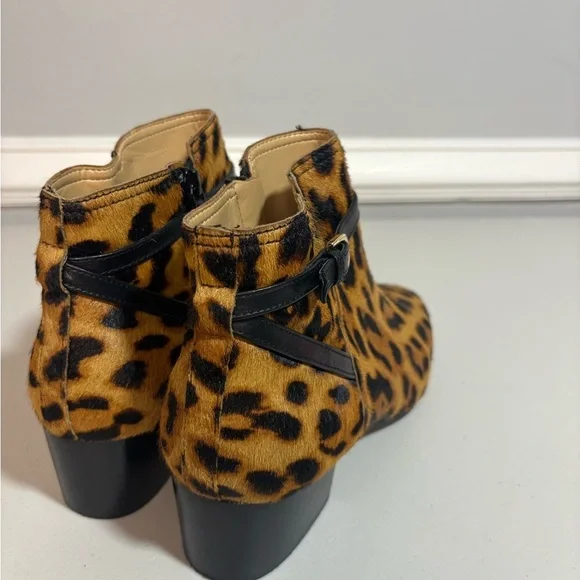 Talbots Dakota Calf Hair Leopard Ankle Boots – Size 8.5 | Block Heel - Picture 4 of 11